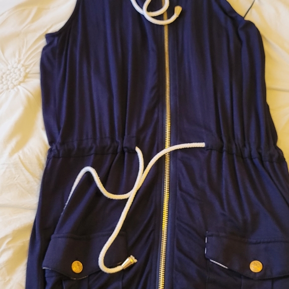Dress/vest, in very good condition, worn once - Picture 2 of 3